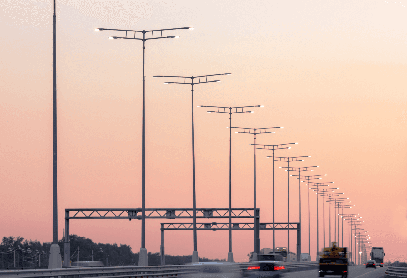 ЦКАД - проектирование освещения от компании Световые Технологии