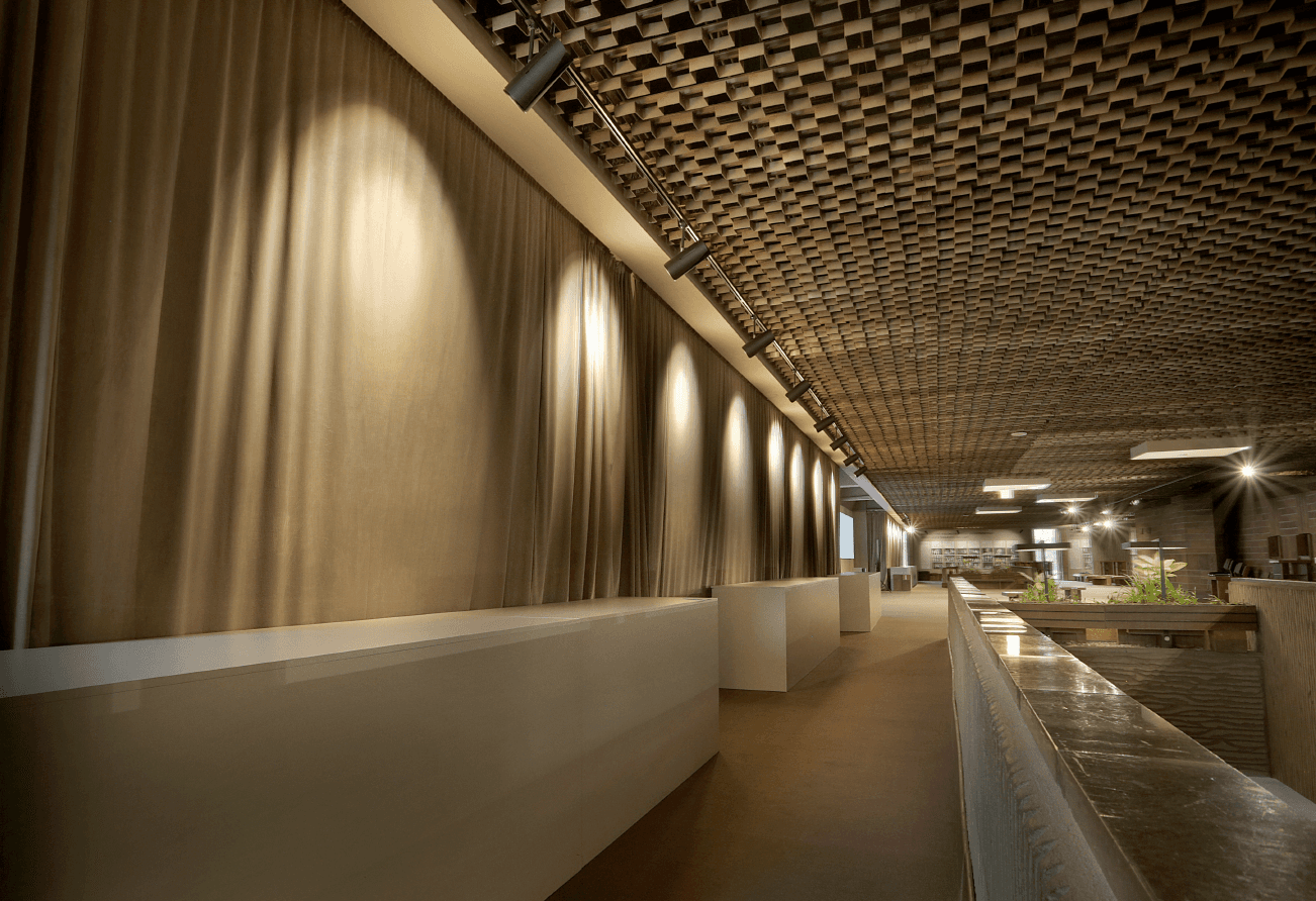 МХАТ им. М.Горького - проектирование освещения от компании Световые Технологии