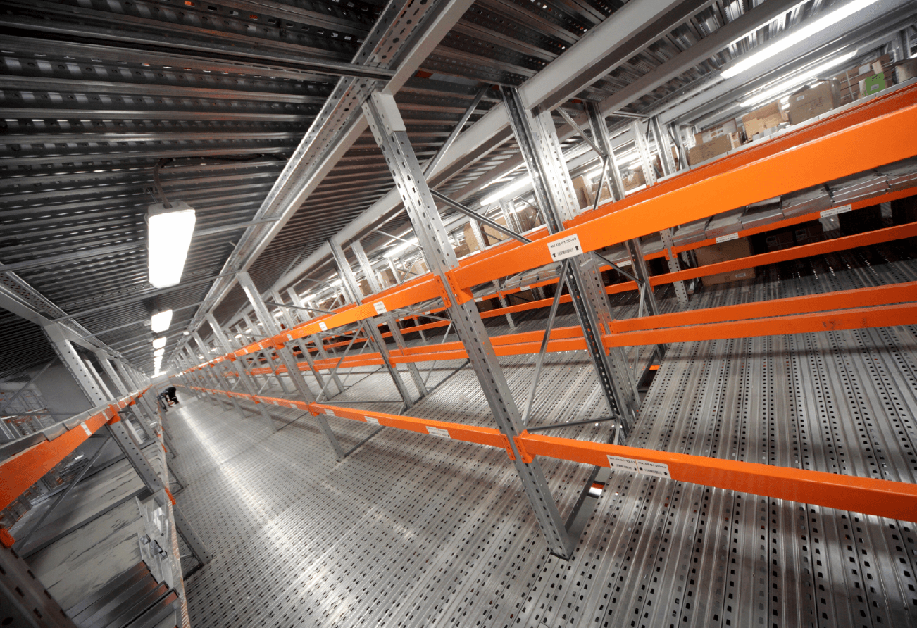 Офисно-складской комплекс группы компаний «ТРИОЛ» - проектирование освещения от компании Световые Технологии