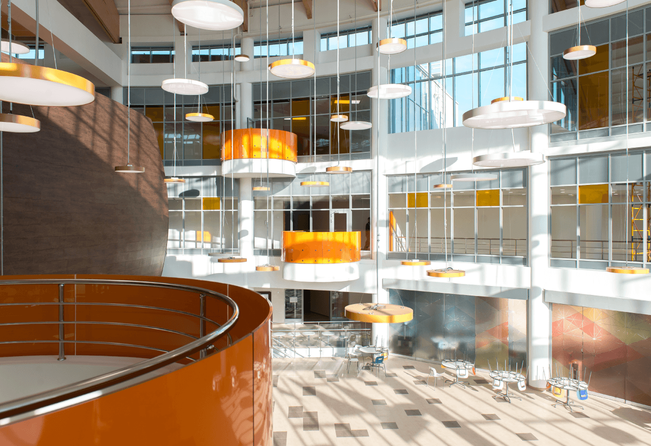 Международная гимназия Инновационного центра Сколково - проектирование освещения от компании Световые Технологии